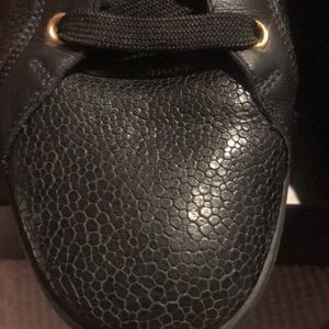 Versace Sneakers stingray leather and belt Medusa